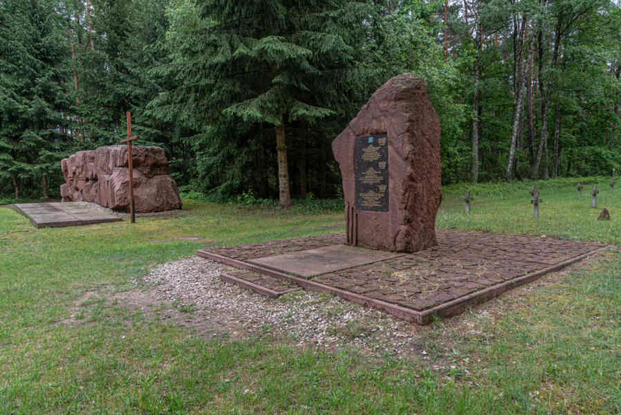 Polonia - Treblinka 51 - Lugar de Ejecución.jpg